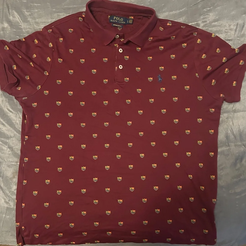 Polo Ralph Lauren  Basic Custom Slim-Fit Polo Shirt - Picture 2 of 3